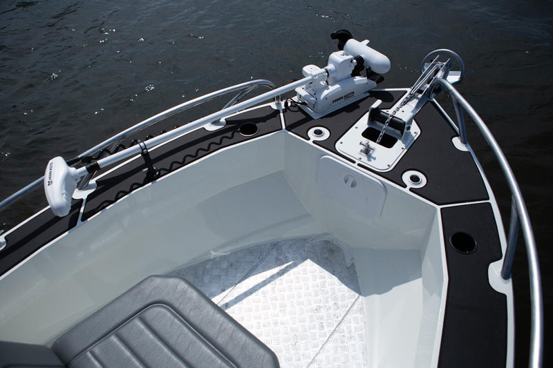 545 Centre Console