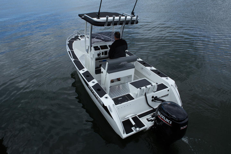 545 Centre Console
