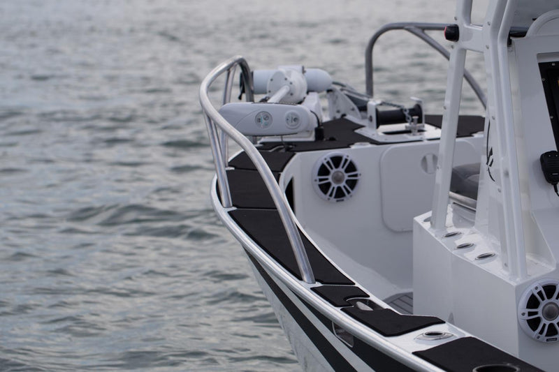 605 Centre Console