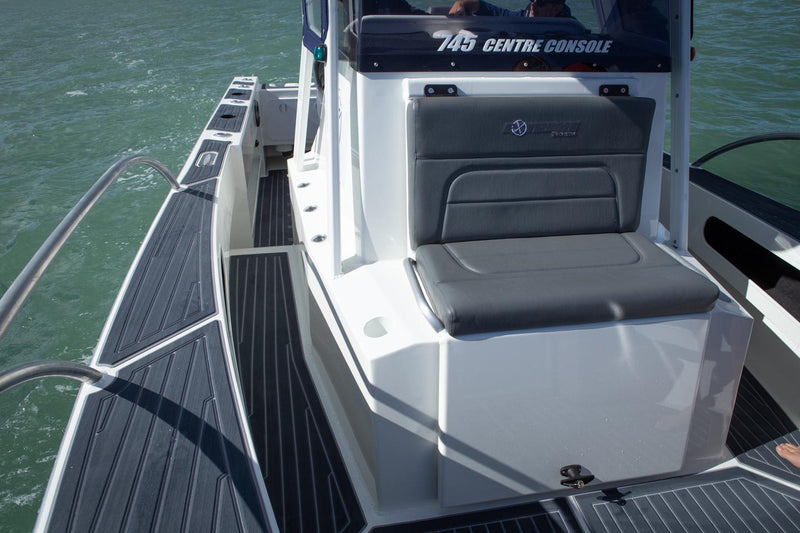 745 Centre Console