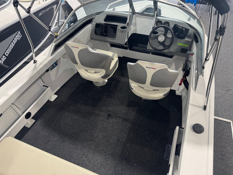 Quintrex 450 Fishabout, Yamaha F70 WG