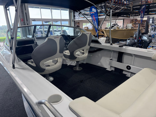 Quintrex 450 Fishabout, Yamaha F70 WG