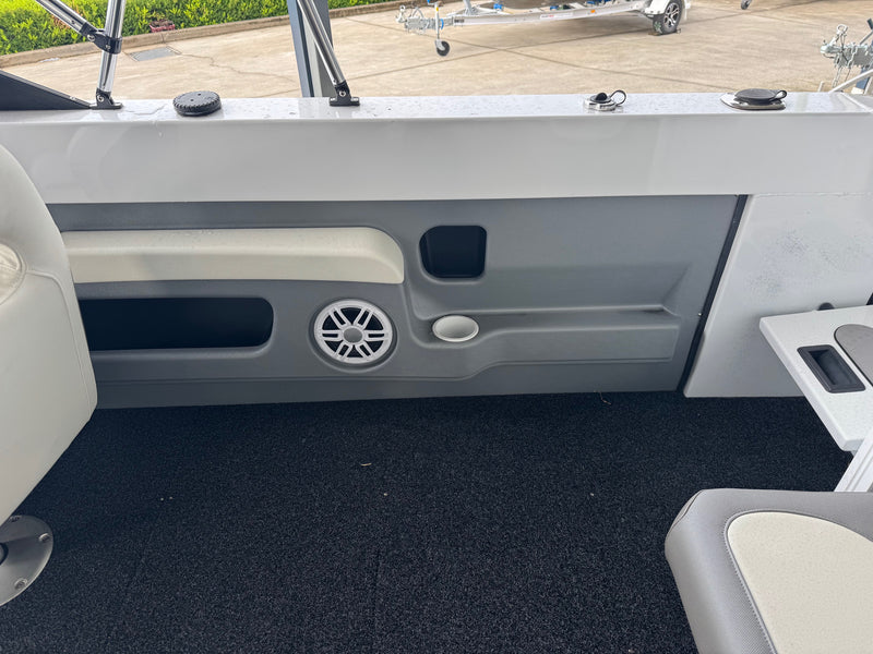 Quintrex 590 freestyler Pro, Yamaha F150L WG