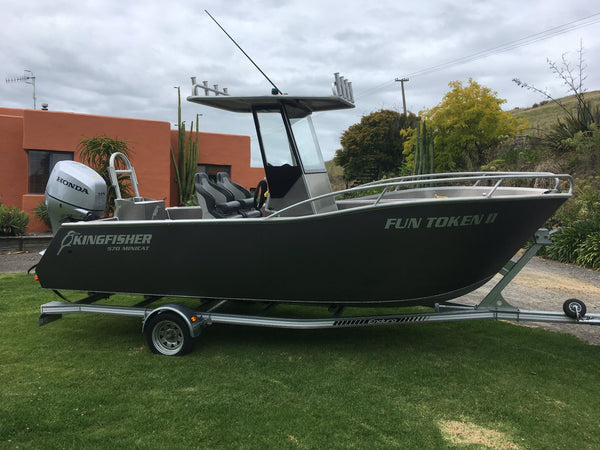 Kingfisher 570 - Centre Console