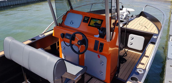 Kingfisher 510 - Centre Console and Cuddy Cab